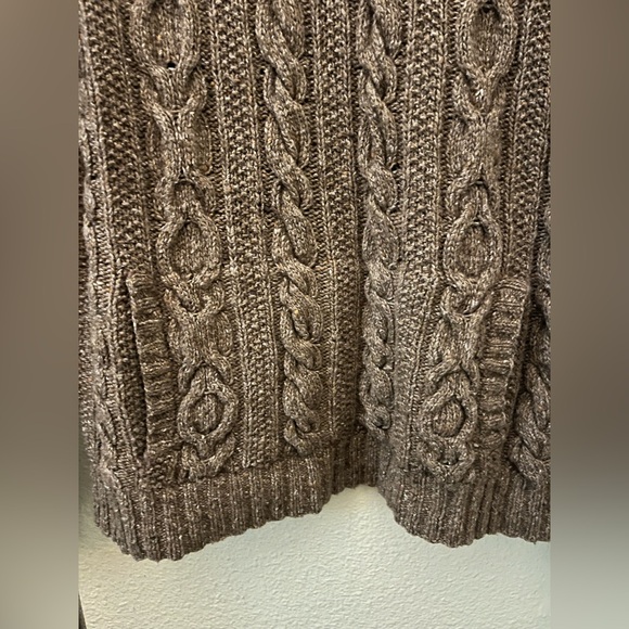 Lauren Ralph Lauren Hand Knit Brown Cable Knit 1/4 zip Sweater size Medium - Picture 5 of 13